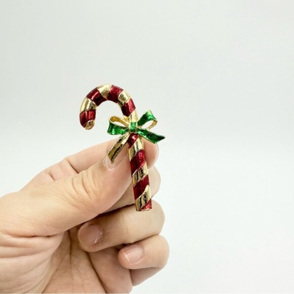 Vintage 5 Sets Christmas Themed Enamel Gerry’s Signed Brooches - Picture 2 of 12